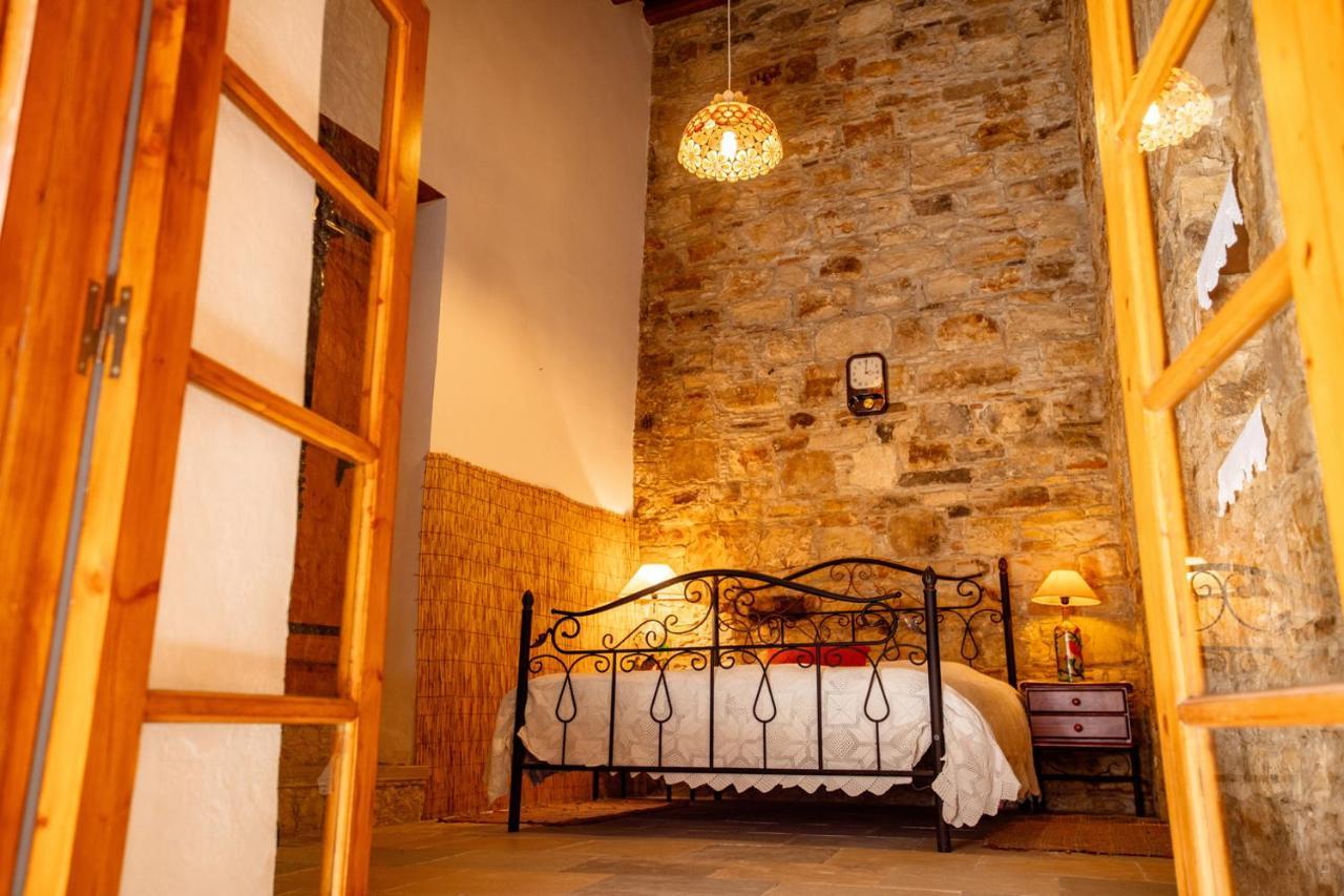 Constantias Stone Houses Лофу Екстер'єр фото