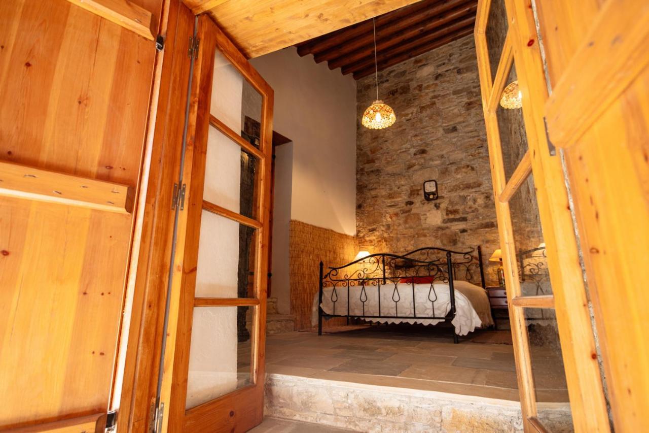 Constantias Stone Houses Лофу Екстер'єр фото