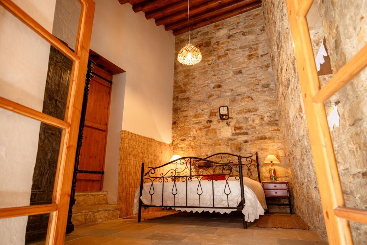 Constantias Stone Houses Лофу Екстер'єр фото