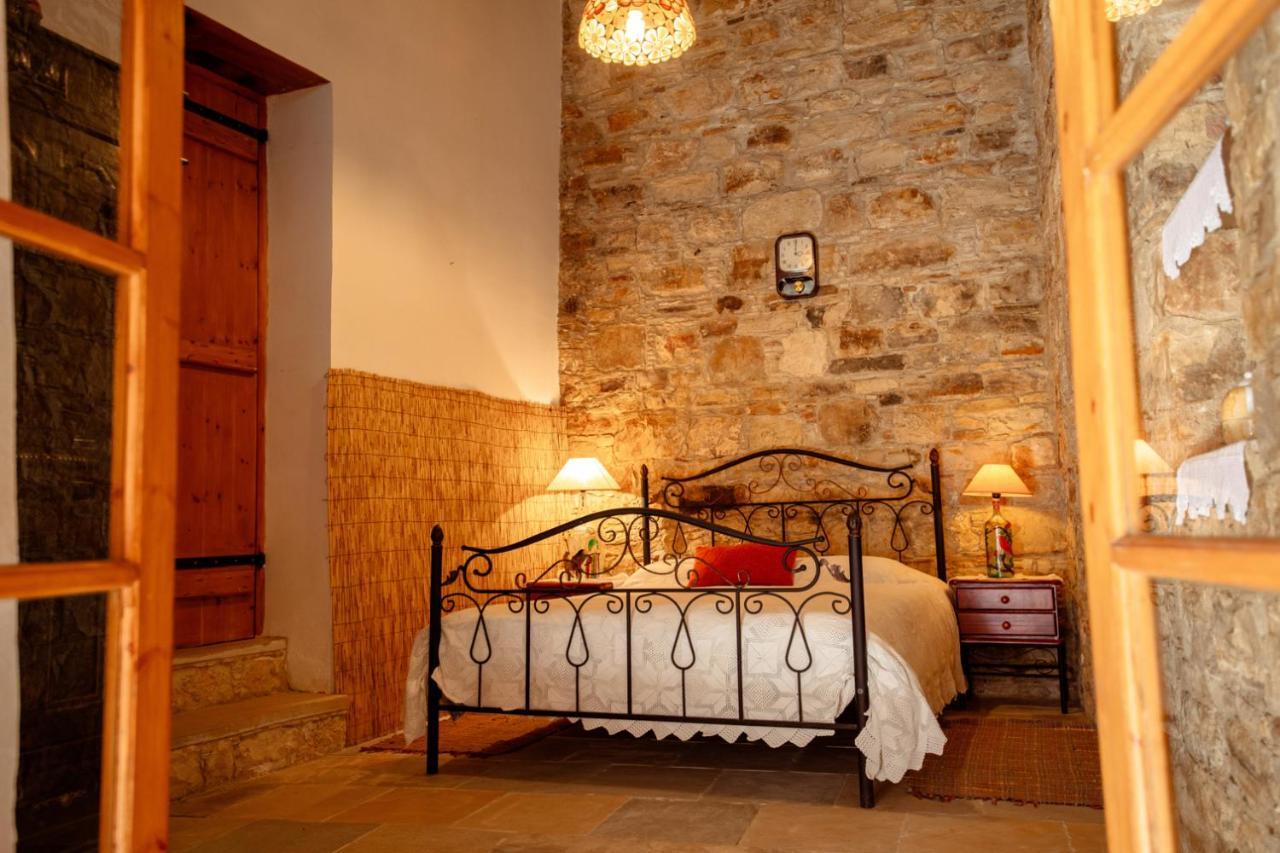 Constantias Stone Houses Лофу Екстер'єр фото